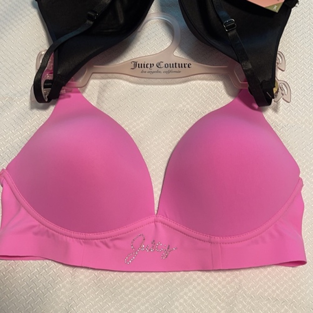 Juicy Couture Intimates with Rhinestone - Picture 4 of 11